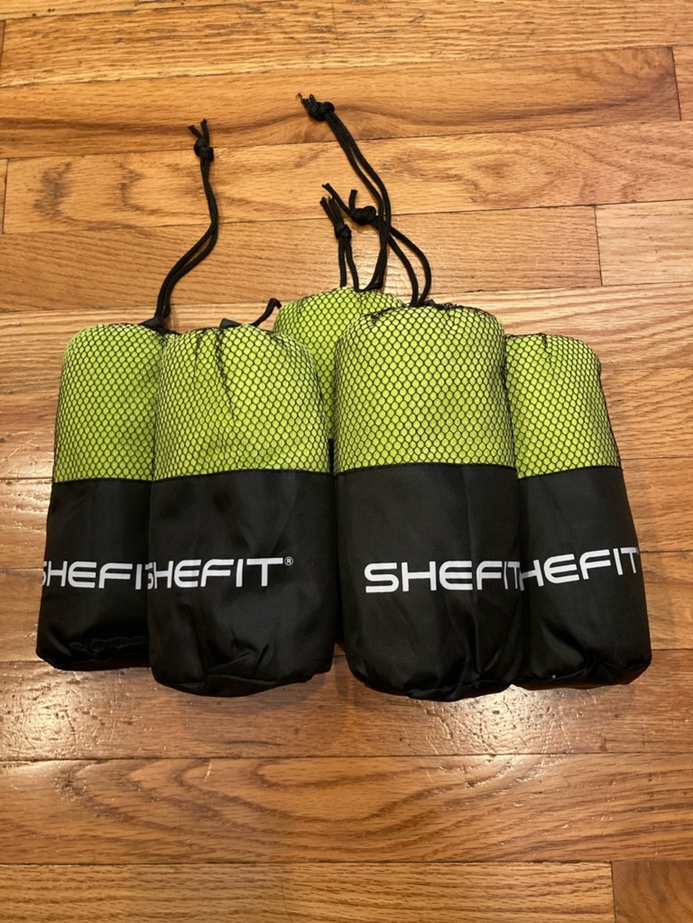 Women SheFit Neon Lime set of 5 gym towels with drawstring bag - NEW